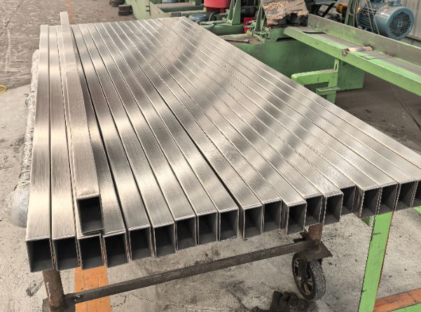 娄底建筑工程行业用不锈钢无缝钢管